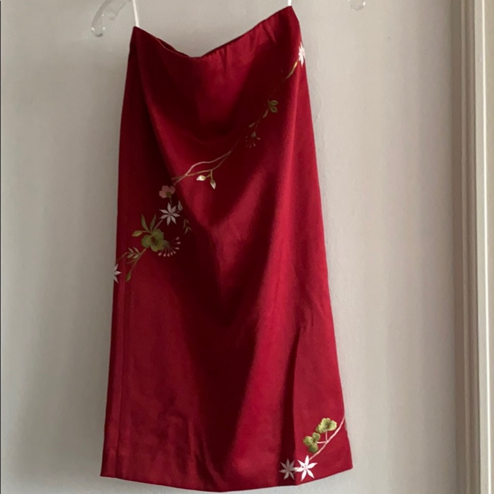 Never worn satin like floral embroidered skirt